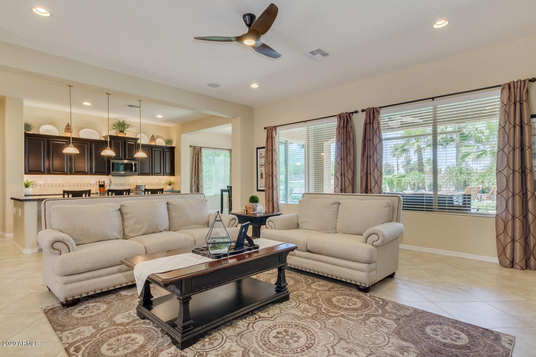 14330 West Coronado Road Goodyear, AZ 85395 - Photo 14 of 77 14-Coronado