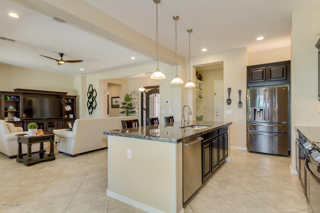 14330 West Coronado Road Goodyear, AZ 85395 - Photo 23 of 77 Pendant lighting