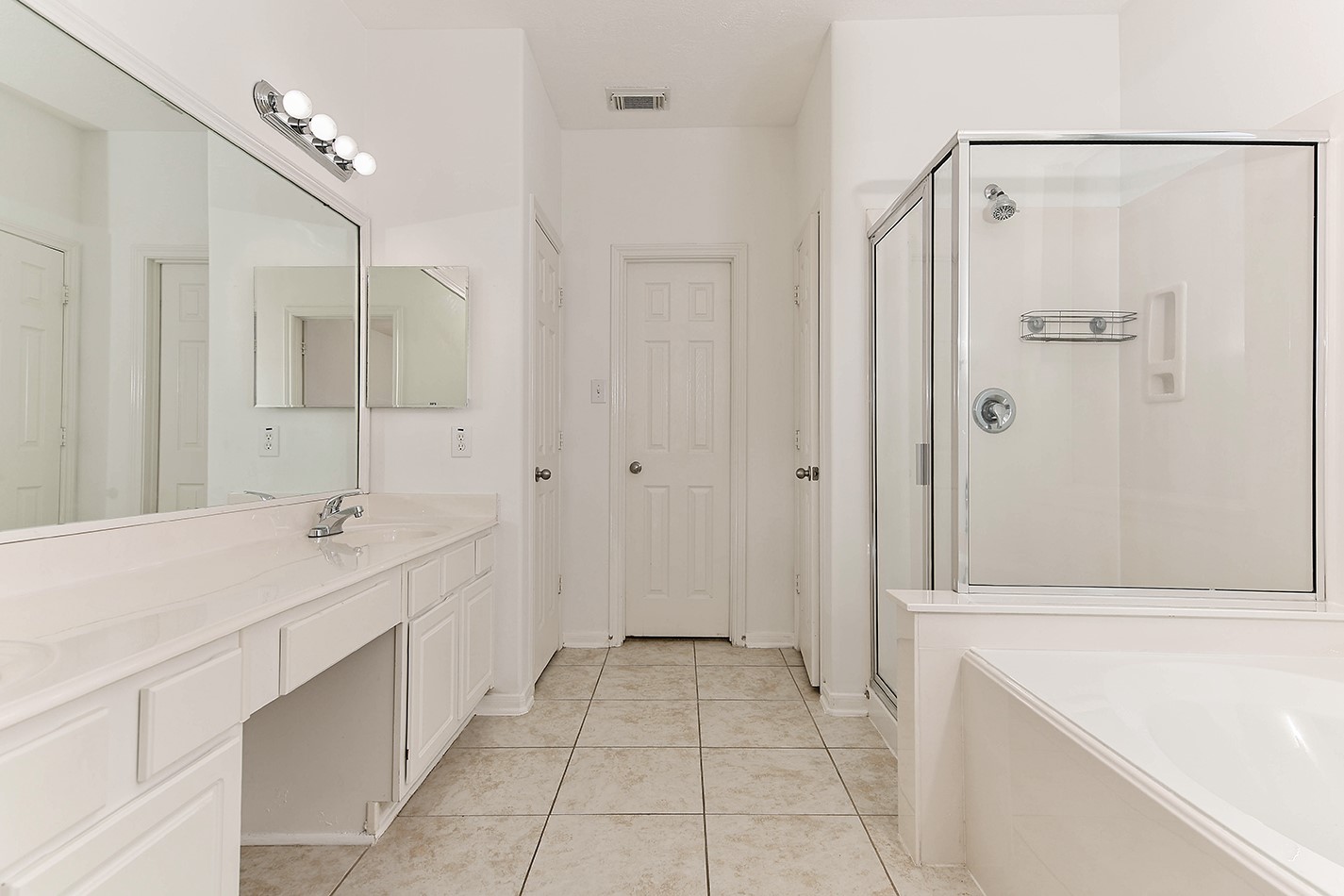 46 South April Mist Circle Conroe, TX 77385 - Photo 17 of 30