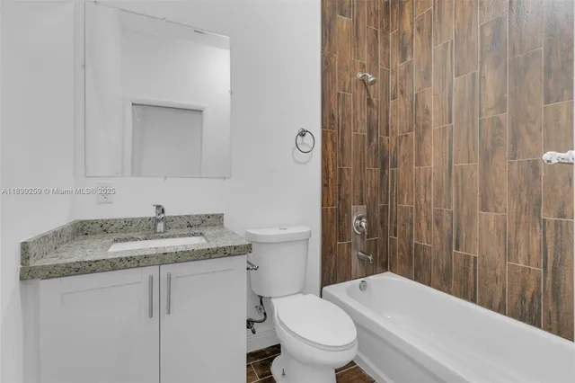 $3,900 | 2176 Northwest 64th Street, Unit 2176, Miami, FL 33147