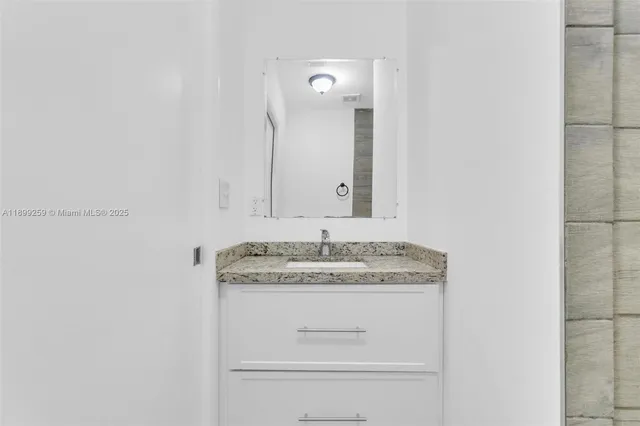 $3,900 | 2176 Northwest 64th Street, Unit 2176, Miami, FL 33147