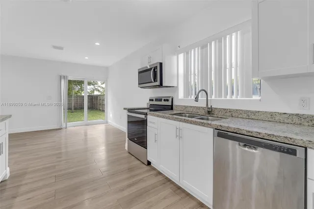 $3,900 | 2176 Northwest 64th Street, Unit 2176, Miami, FL 33147