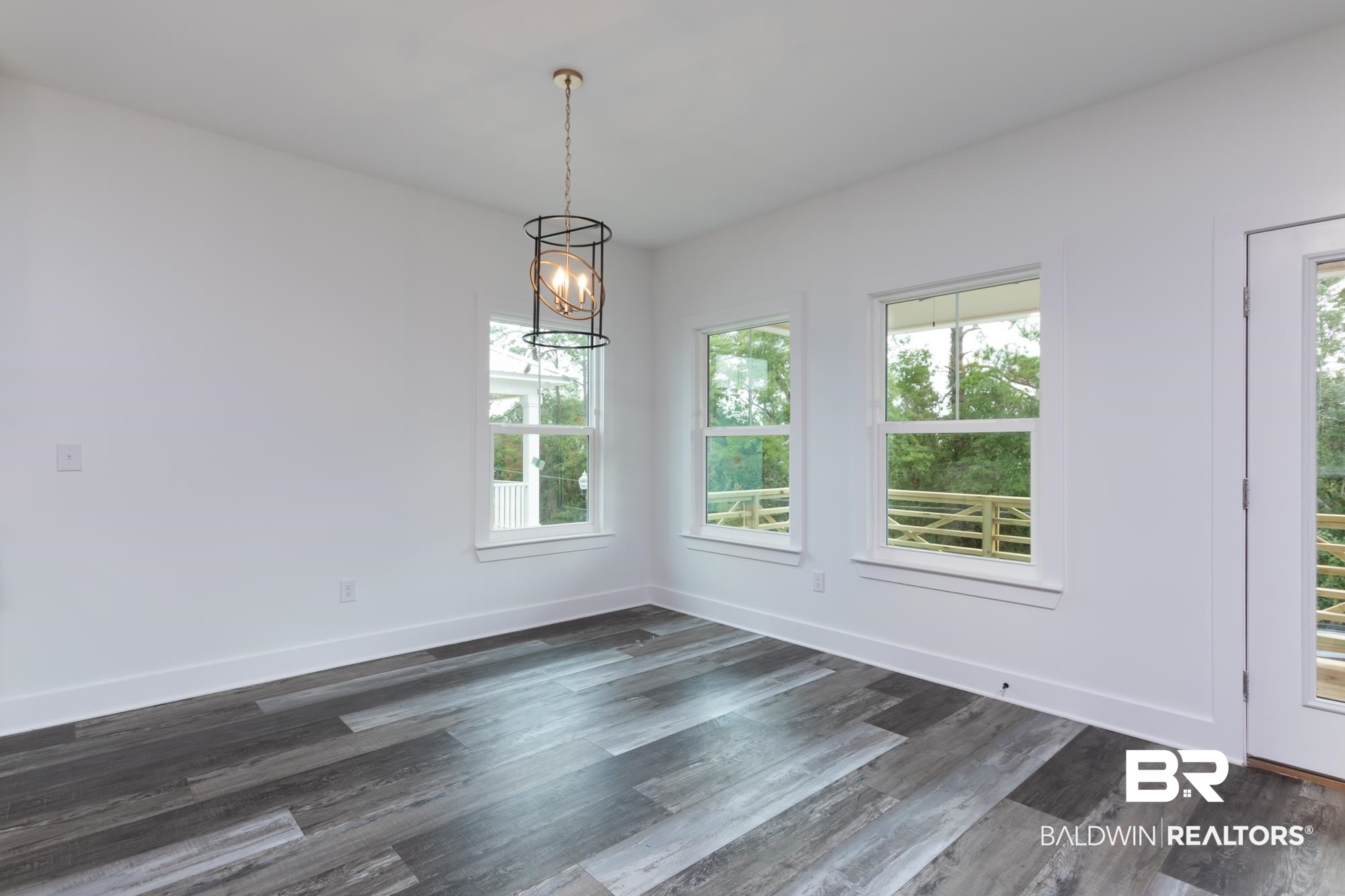 5303 Pine Road Orange Beach, AL 36561 - Photo 8 of 45 Dining Room