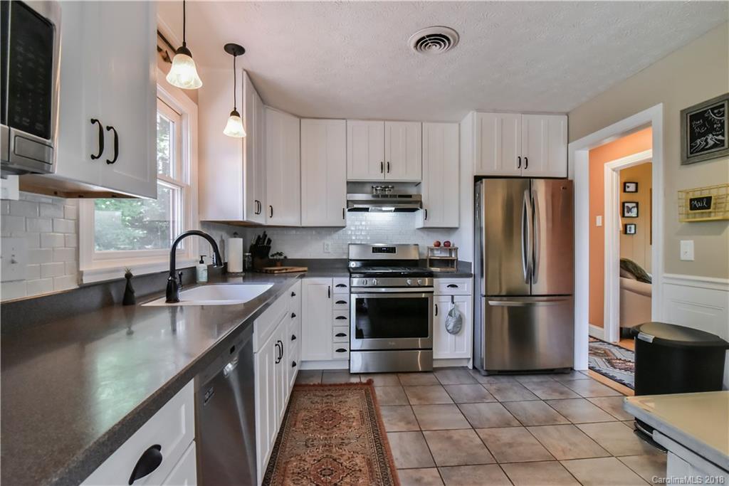 77 Maple Forest Road Fairview, NC 28730 - Photo 14 of 35 Gallery Image 14