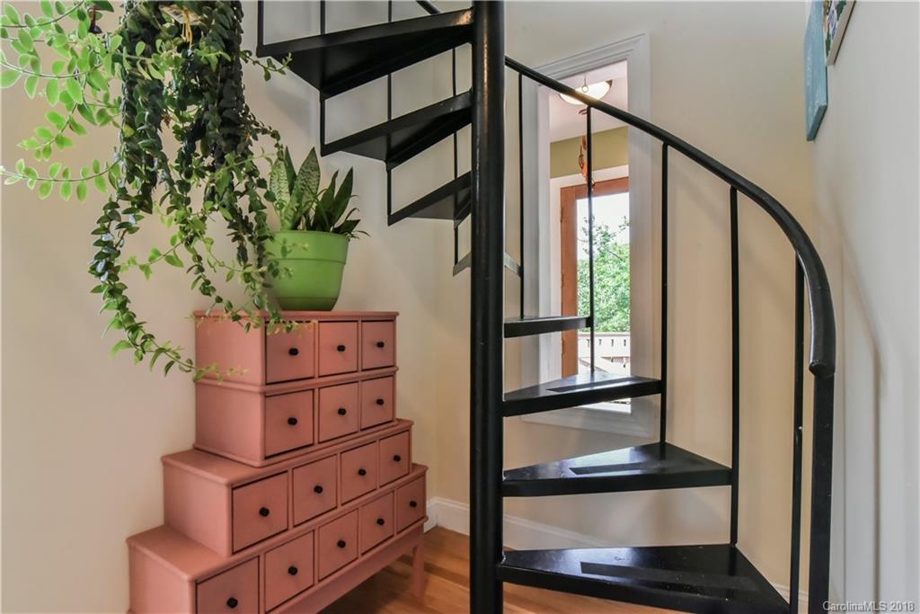 77 Maple Forest Road Fairview, NC 28730 - Photo 22 of 35 Gallery Image 22