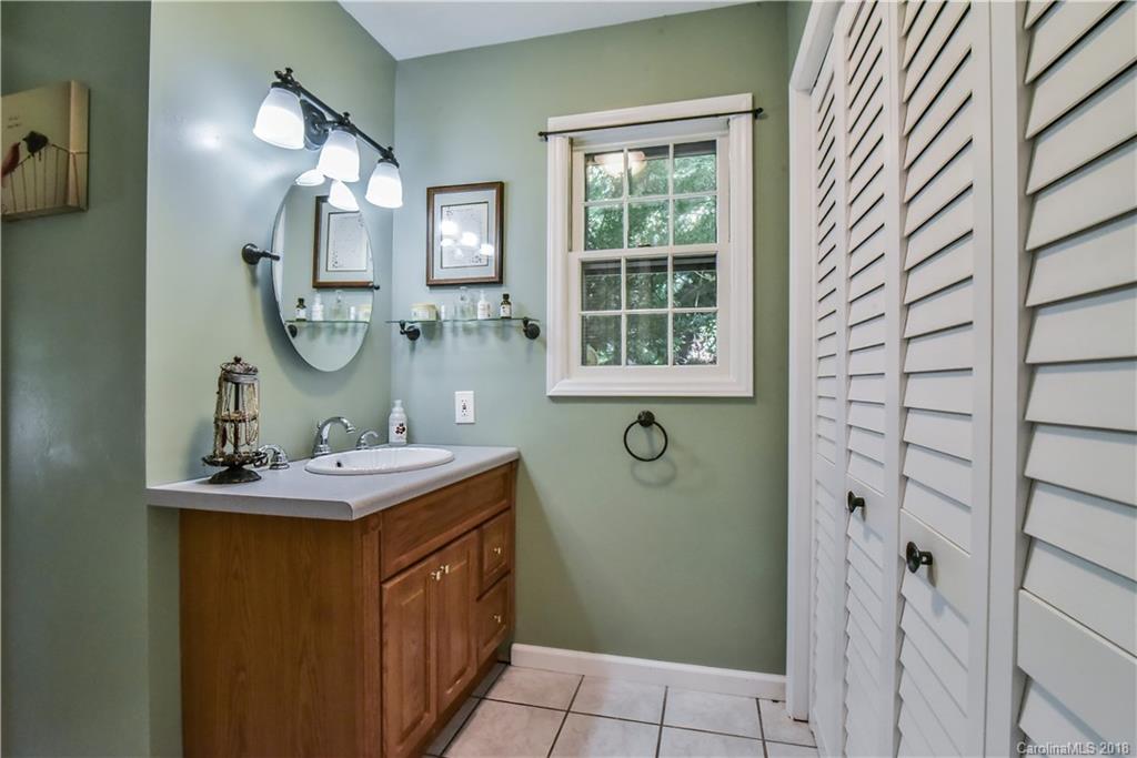 77 Maple Forest Road Fairview, NC 28730 - Photo 26 of 35 Gallery Image 26