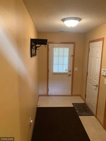 $2,450 | 3125 Legacy Lane, Woodbury, MN 55129