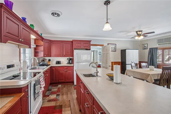 $399,900 | 825 West Avenue, Sweden, NY 14420