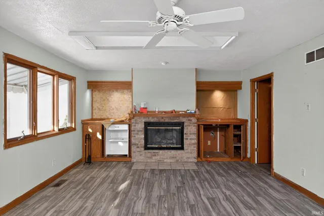 $200,000 | 1350 Providence Court, Mishawaka, IN 46544