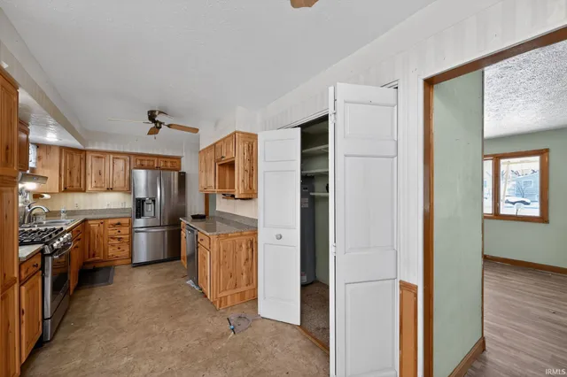 $200,000 | 1350 Providence Court, Mishawaka, IN 46544