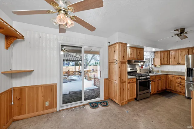 $200,000 | 1350 Providence Court, Mishawaka, IN 46544