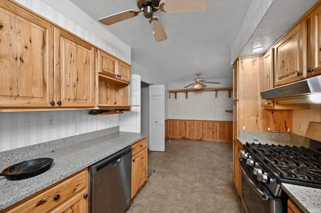 $200,000 | 1350 Providence Court, Mishawaka, IN 46544