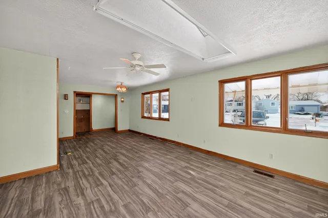 $200,000 | 1350 Providence Court, Mishawaka, IN 46544