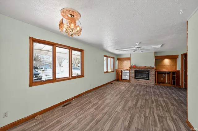 $200,000 | 1350 Providence Court, Mishawaka, IN 46544