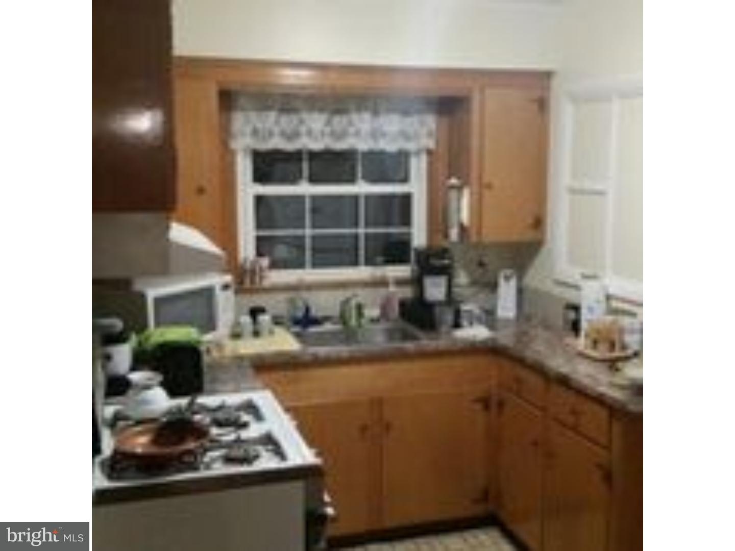 307 Dickinson Road Glassboro, NJ 08028 - Photo 4 of 13