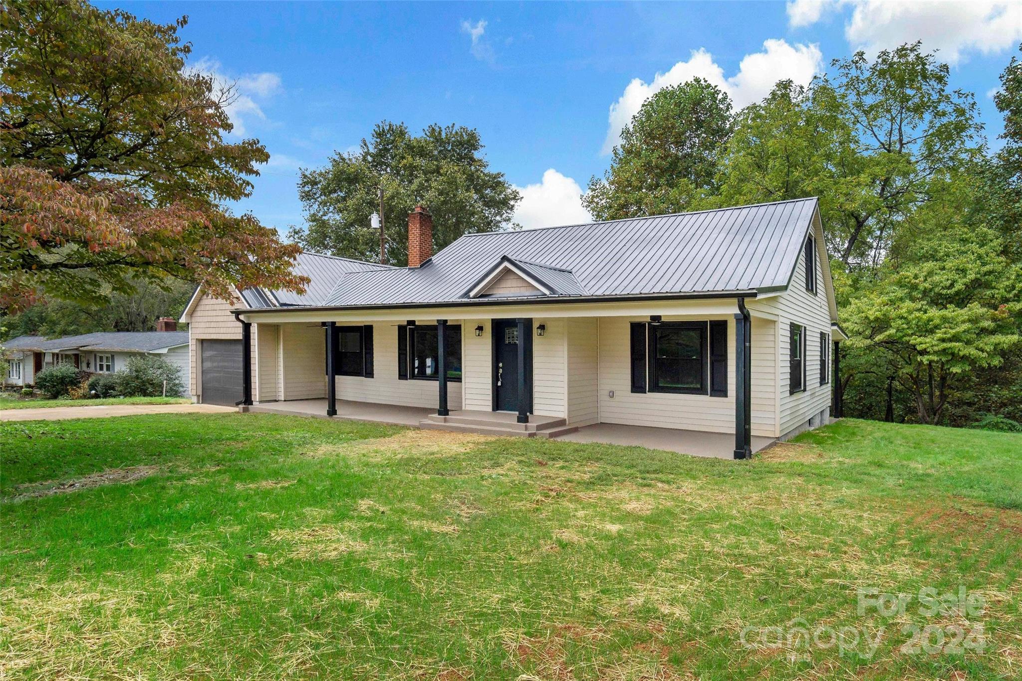 8850 Sugar Hill Road Marion, NC 28752 - Photo 3 of 46 Gallery Image 3