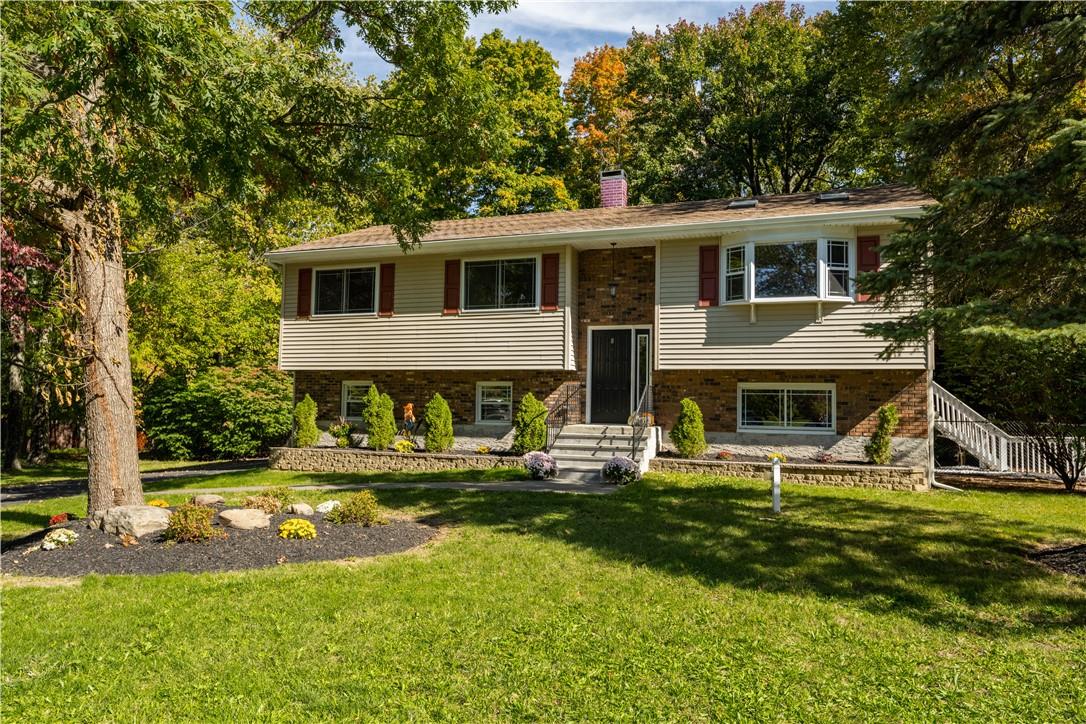8 Elm Court Poughkeepsie, NY 12603 - Photo 1 of 1