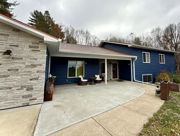 $439,900 | 6828 Aurora Drive Northwest, Akeley, MN 56433