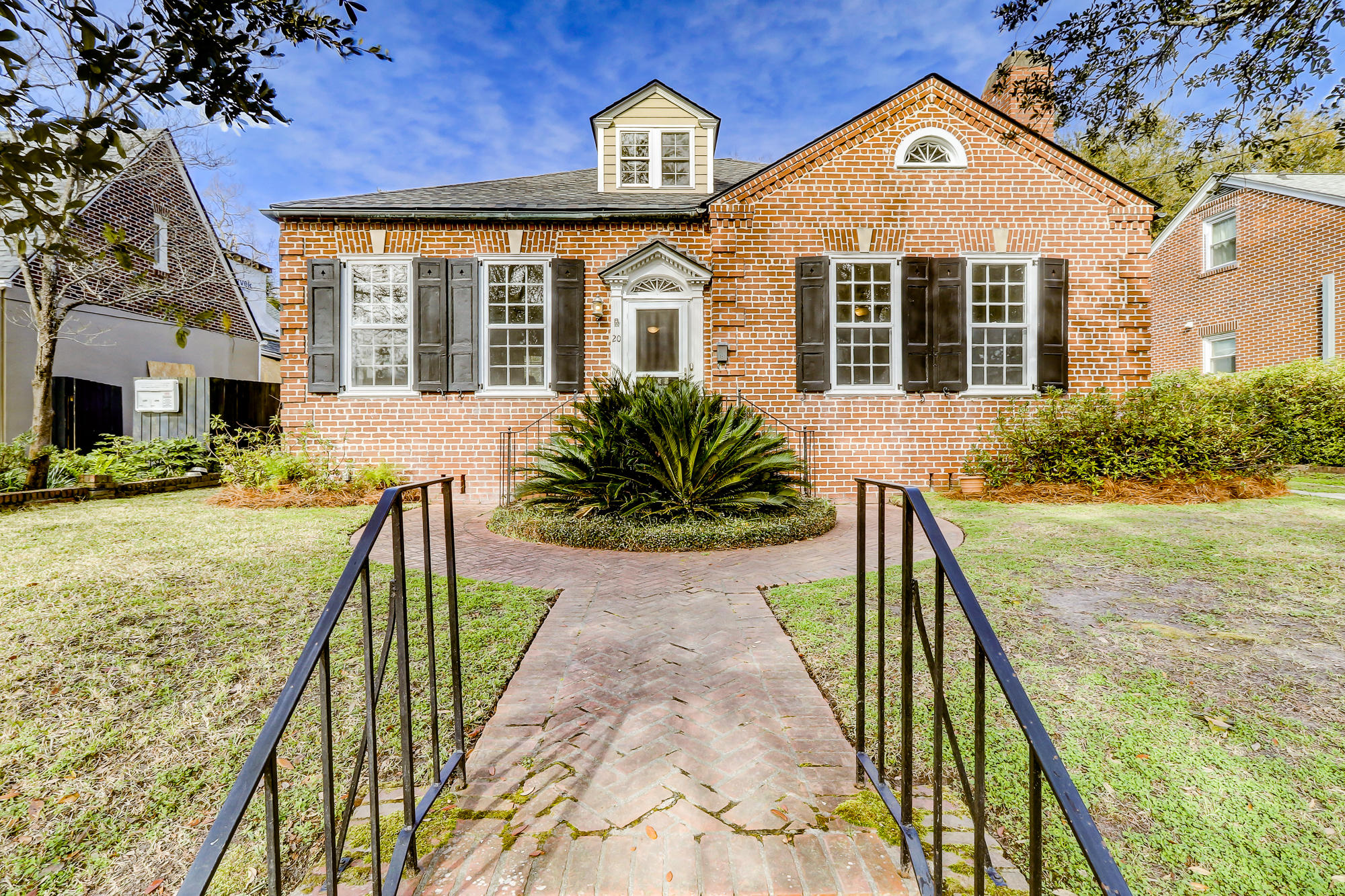 20 Beverly Road Charleston, SC 29407 - Photo 1 of 42 20 Beverly Dr_LuxImg_0066