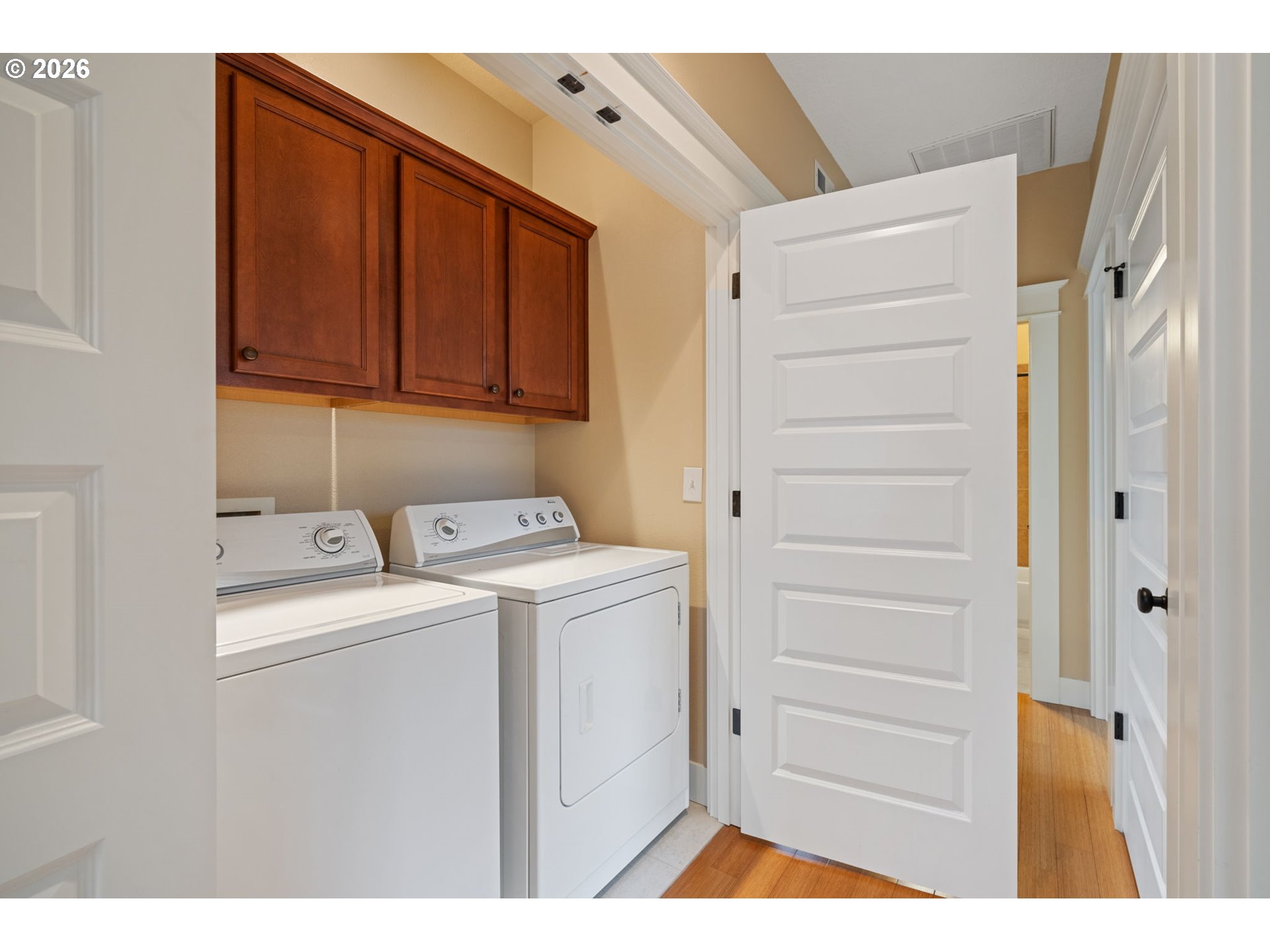 5727 Northeast Tillamook Street Portland, OR 97213 - Photo 31 of 40 Laundry