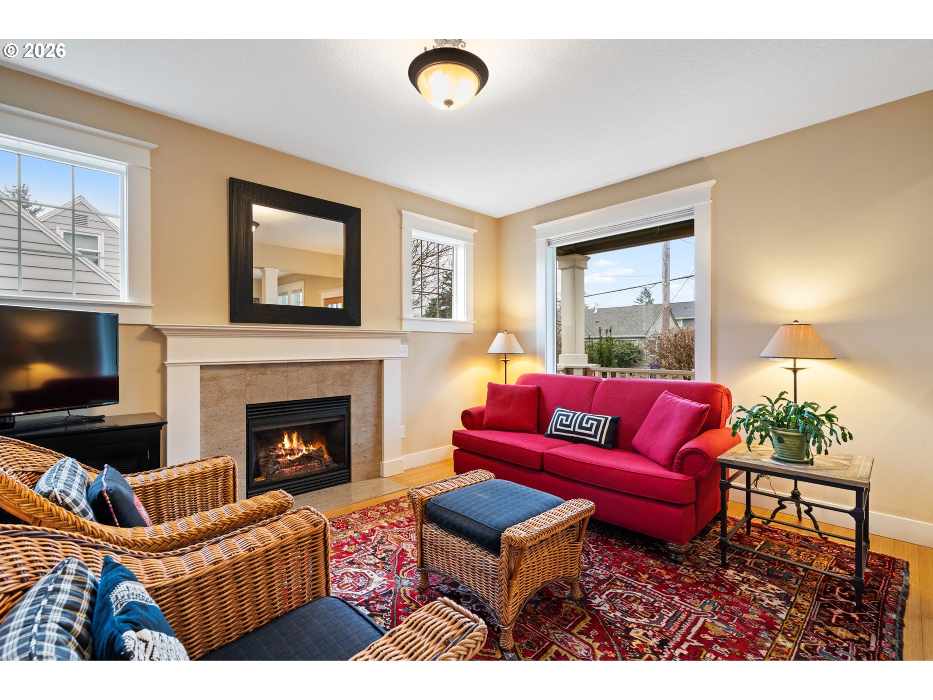 5727 Northeast Tillamook Street Portland, OR 97213 - Photo 7 of 40 Living Room