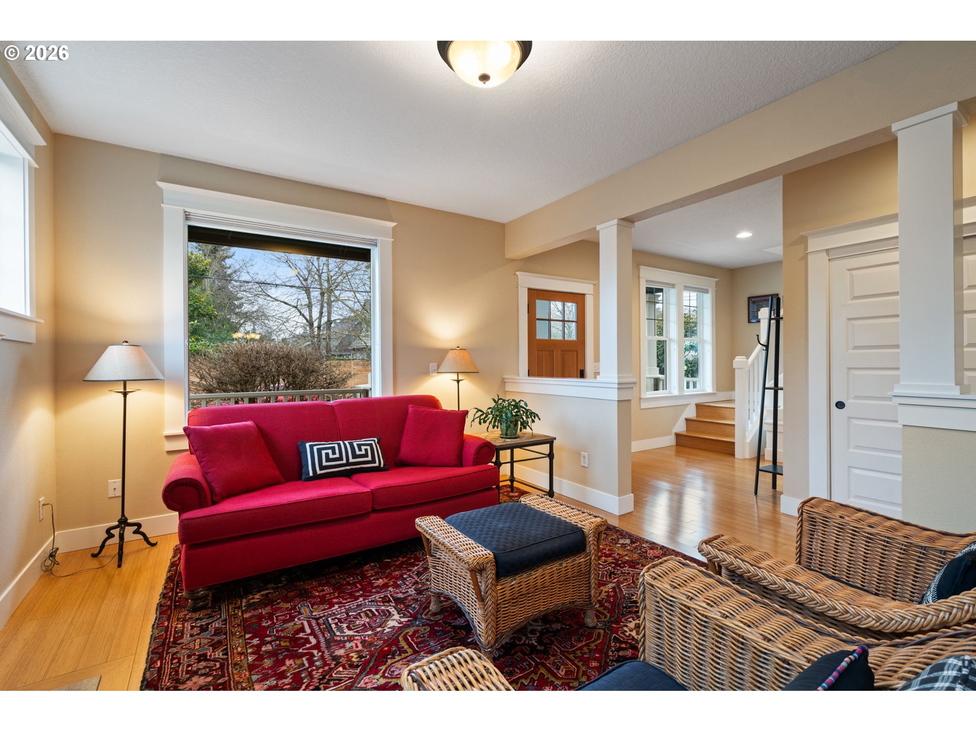 5727 Northeast Tillamook Street Portland, OR 97213 - Photo 8 of 40 Living Room/Entrance
