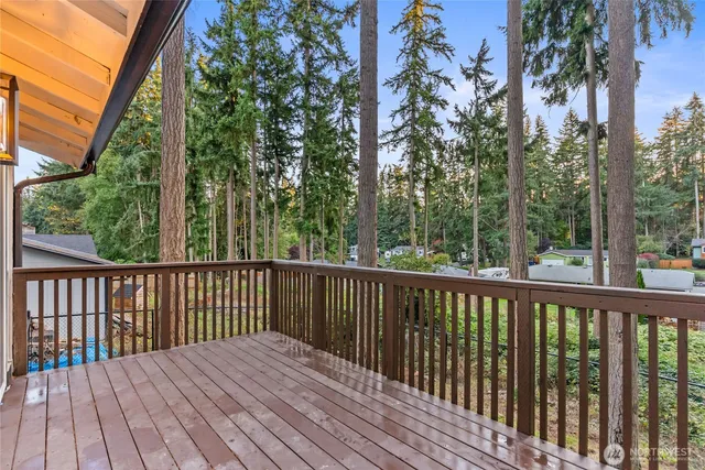 $649,999 | 6018 190th Ave Court East, Lake Tapps, WA 98391