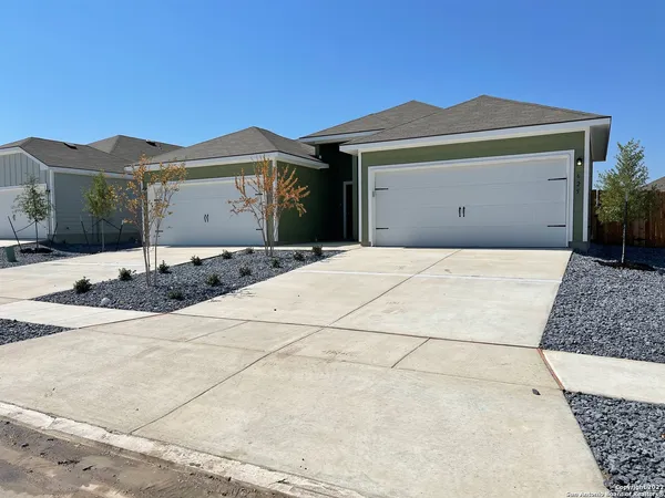 $1,450 | 625 Heathers Way, Seguin, TX 78155