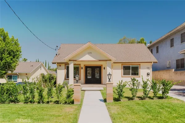 $7,900 | 1079 East Elmwood Avenue, Burbank, CA 91501