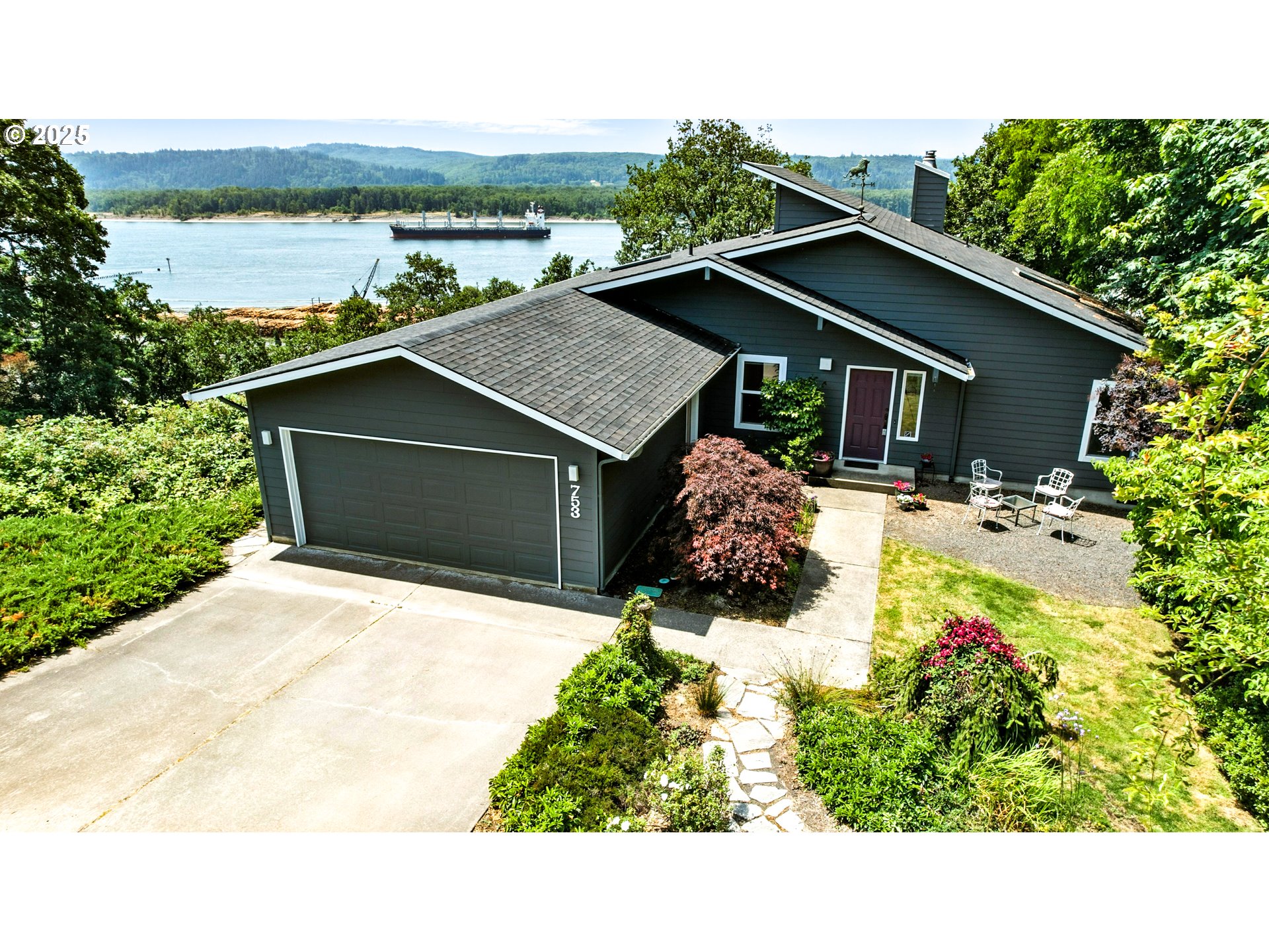 753 North 2nd Street Kalama, WA 98625 - Photo 3 of 44