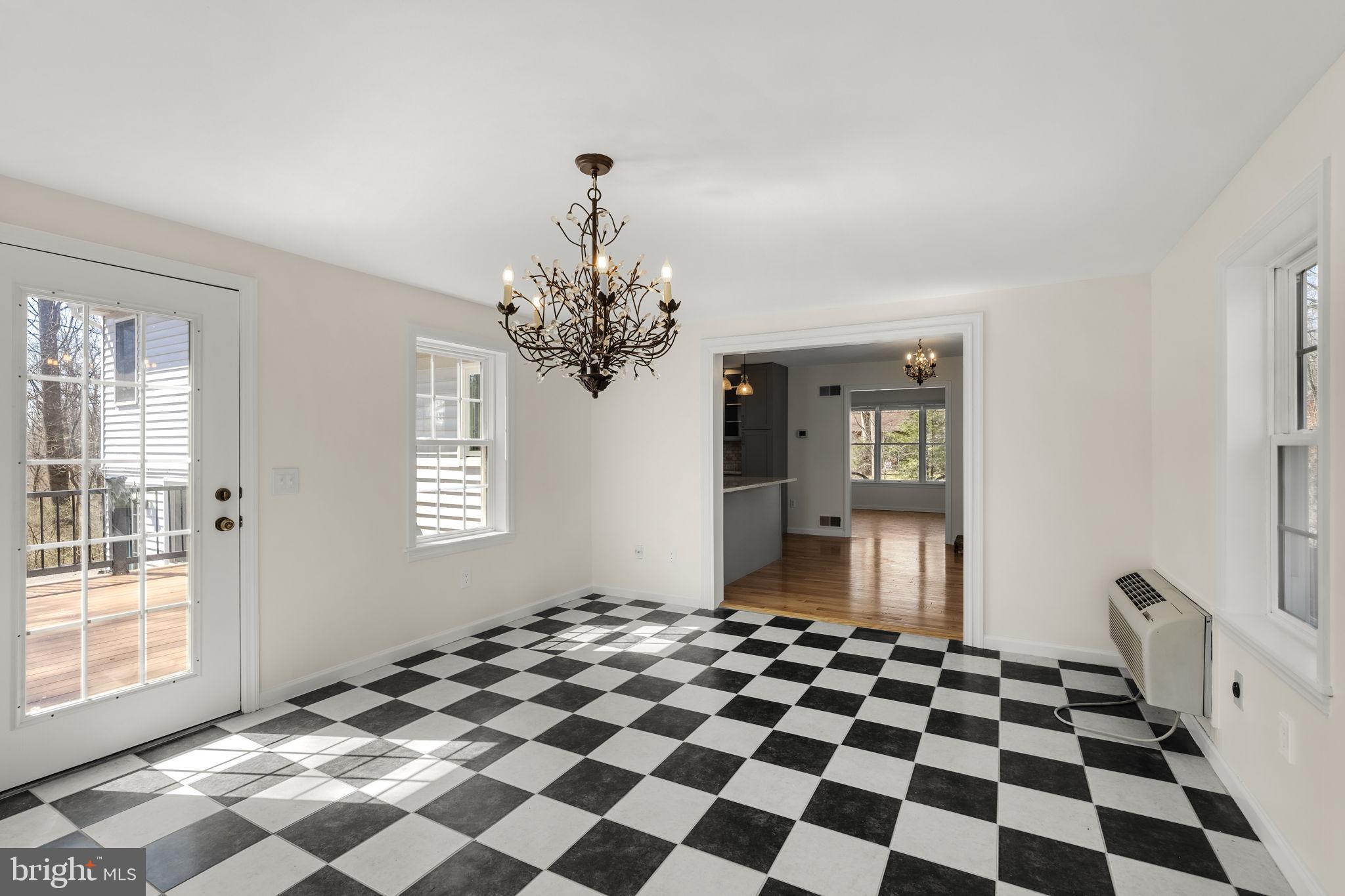 4897 Bossler Road Elizabethtown, PA 17022 - Photo 21 of 50 Sun Room