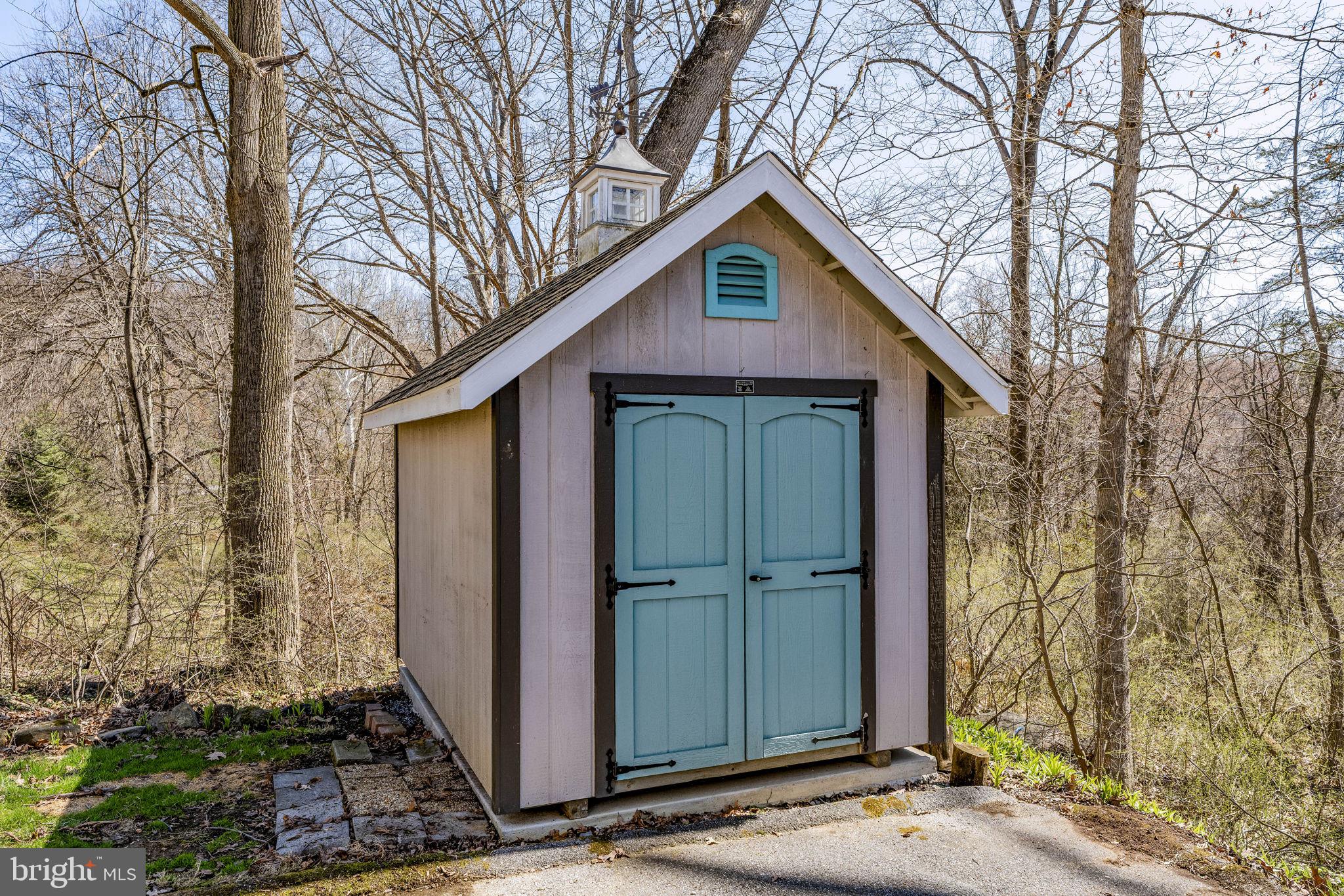 4897 Bossler Road Elizabethtown, PA 17022 - Photo 43 of 50 Extra Storage Shed