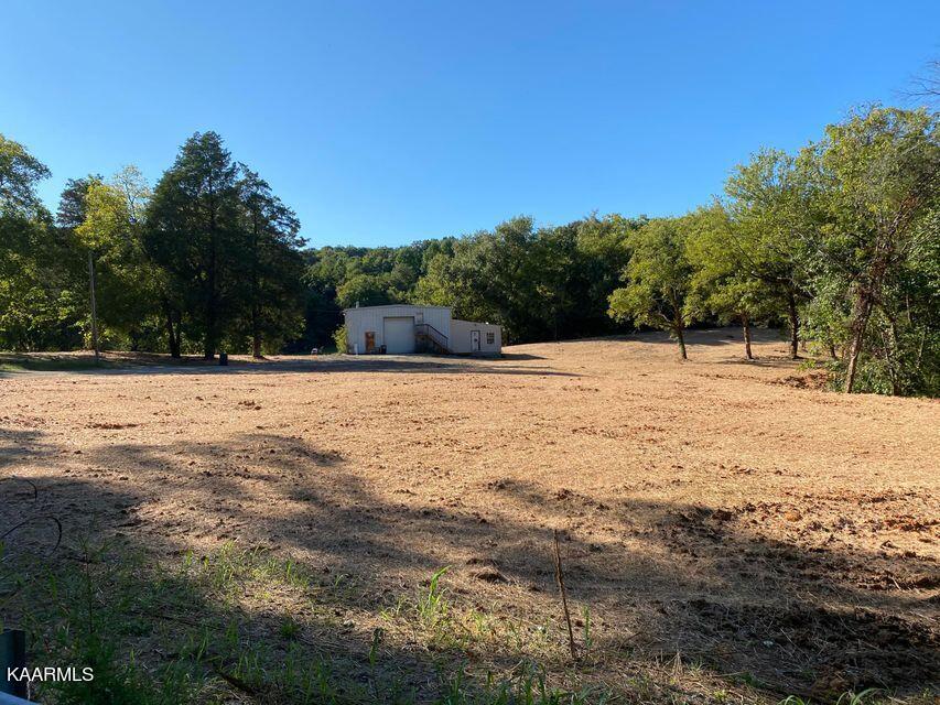 339 Sinking Springs Road Clinton, TN 37716 - Photo 1 of 1 20200926110504100737000000-o