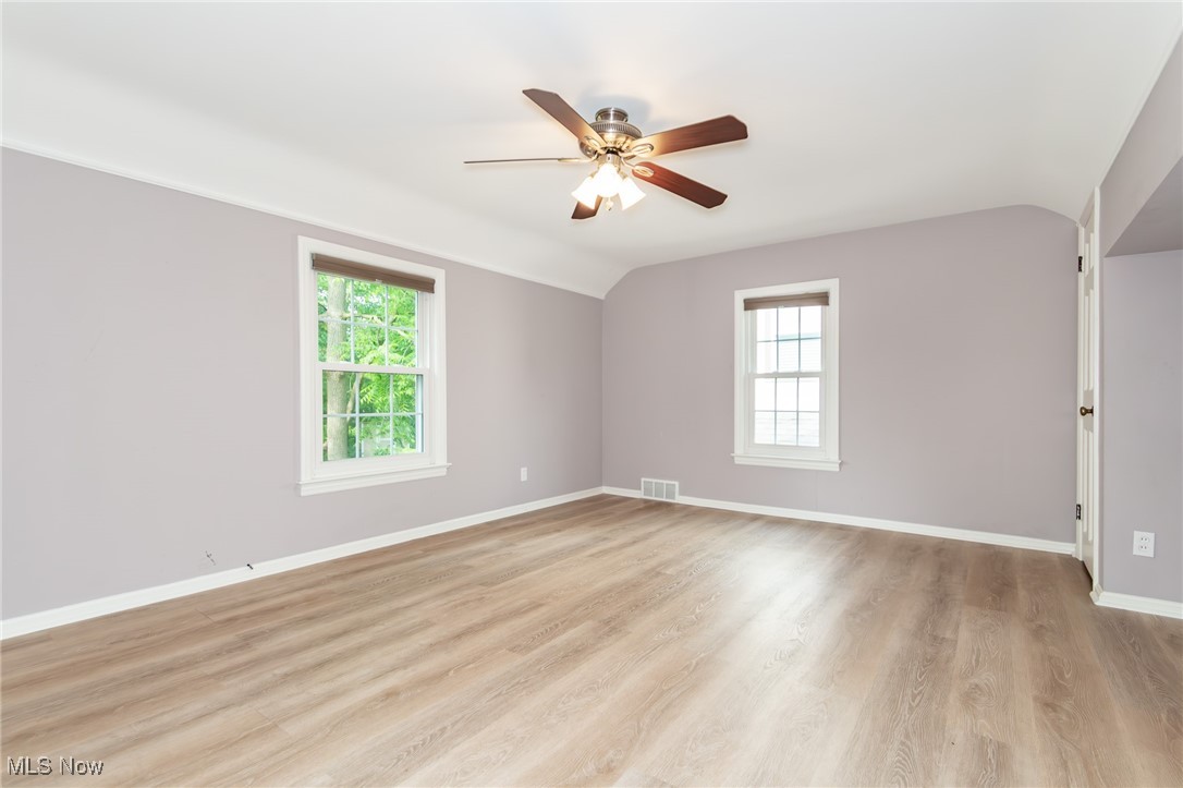 5195 Mayview Road Cleveland, OH 44124 - Photo 28 of 49