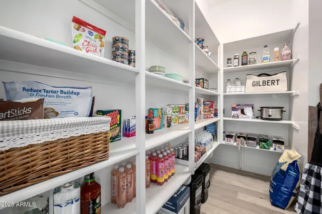 $1,529,000 | 3495 East Bloomfield Parkway, Gilbert, AZ 85296