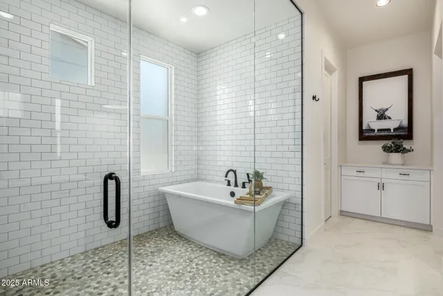 $1,529,000 | 3495 East Bloomfield Parkway, Gilbert, AZ 85296