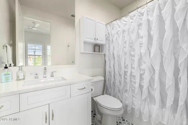 $1,529,000 | 3495 East Bloomfield Parkway, Gilbert, AZ 85296