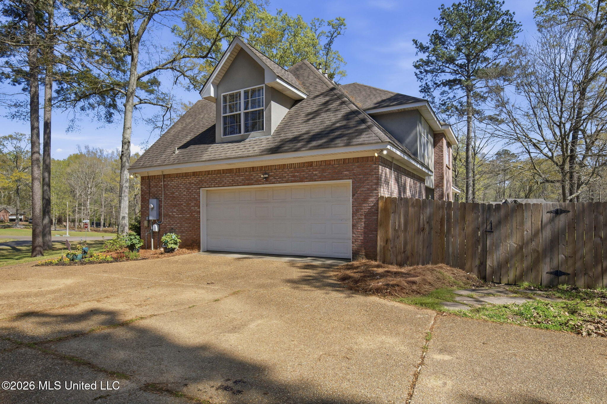 116 Windsor Boulevard Brandon, MS 39042 - Photo 56 of 61 Garage