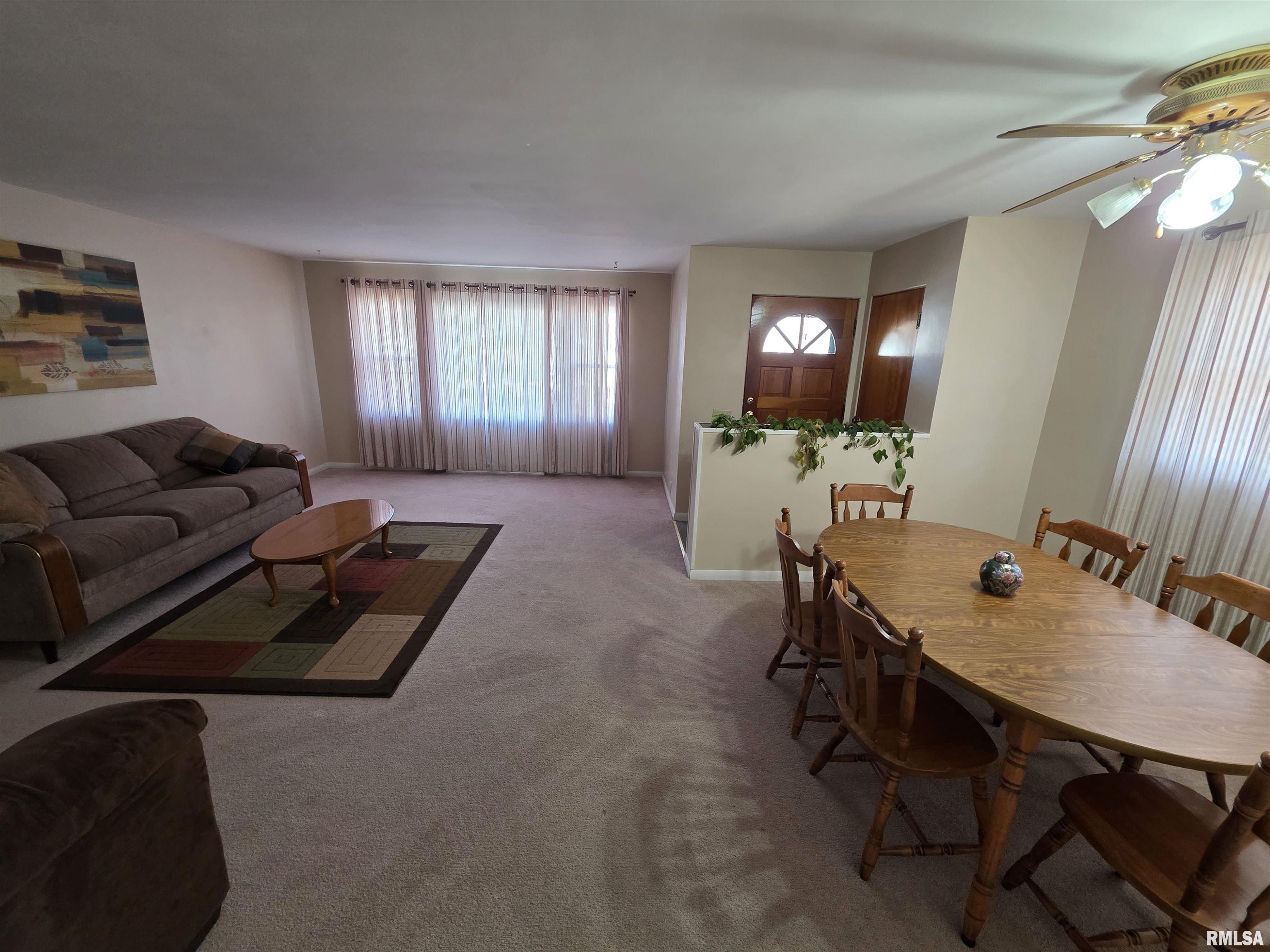 24 Wenzel Lane Springfield, IL 62702 - Photo 17 of 32