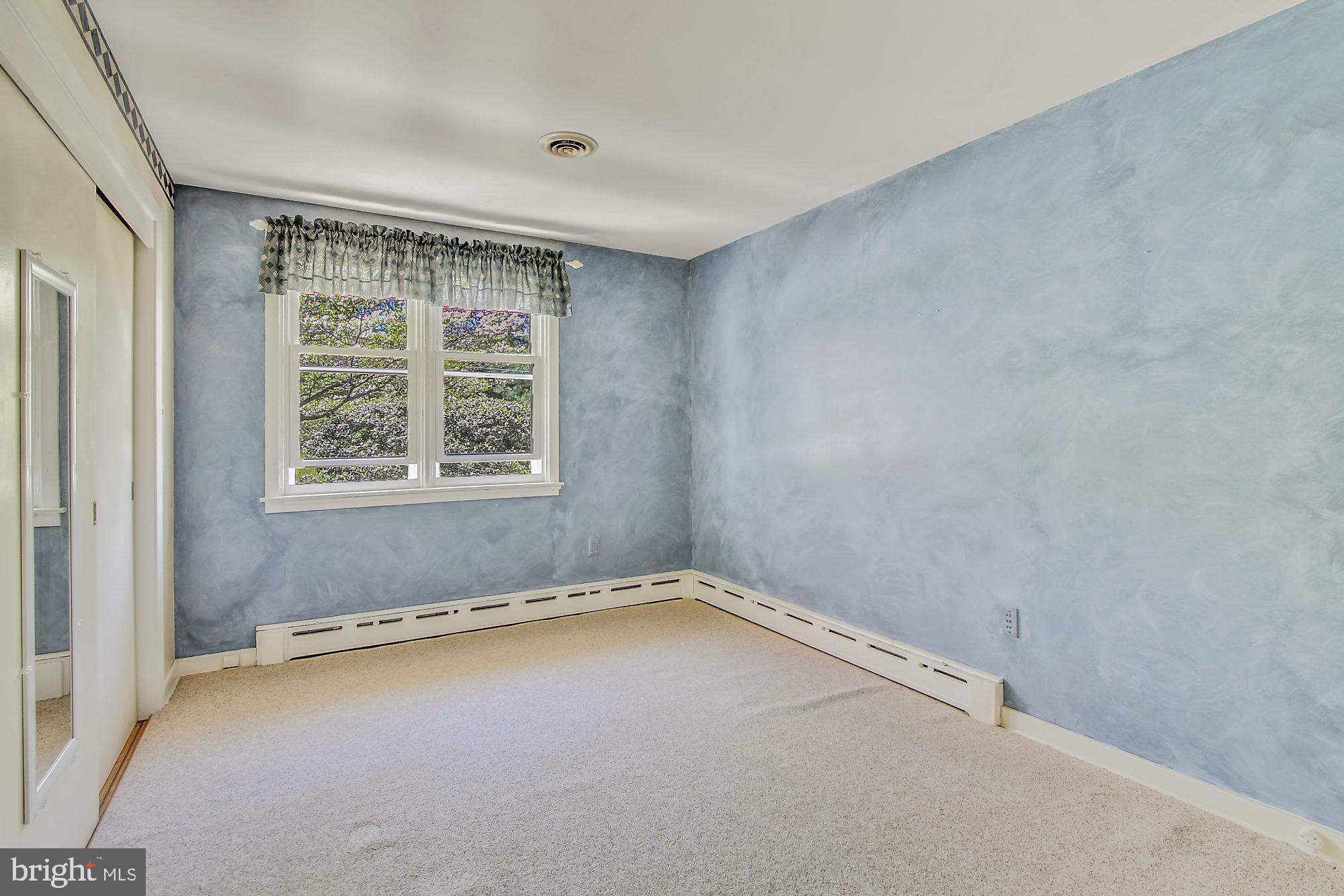 9 Beverly Avenue Reading, PA 19607 - Photo 8 of 23