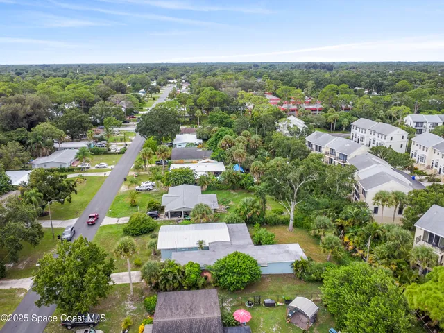 an aerial view of multiple house