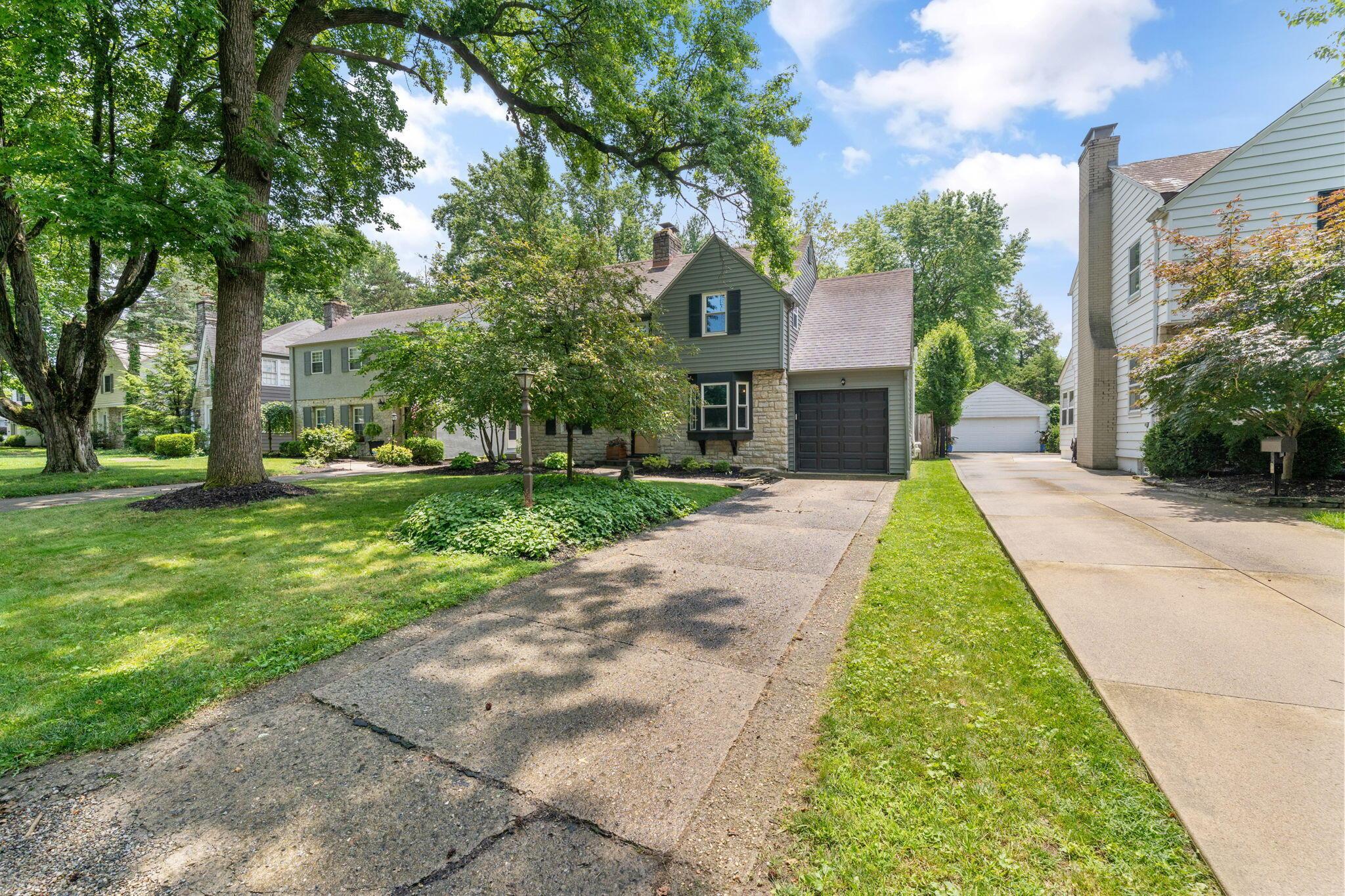67 Aldrich Road Columbus, OH 43214 - Photo 4 of 67 4-web-or-mls-DSC05988