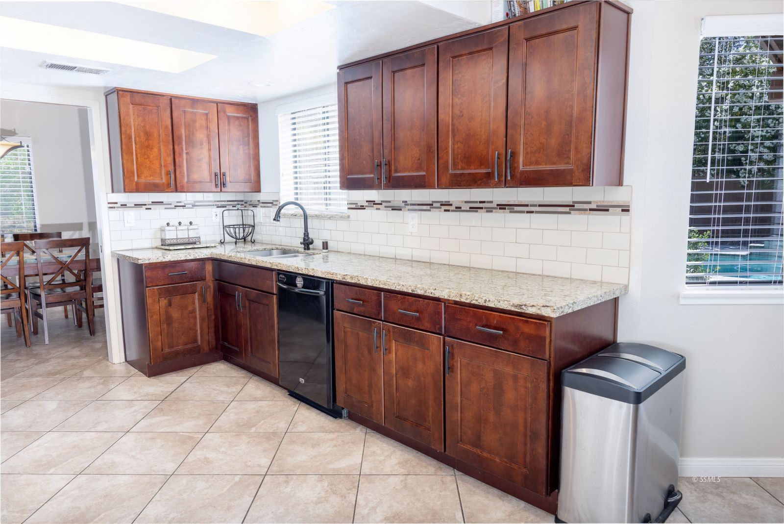 517 Scott Street Ridgecrest, CA 93555 - Photo 11 of 40 Gallery Image 11