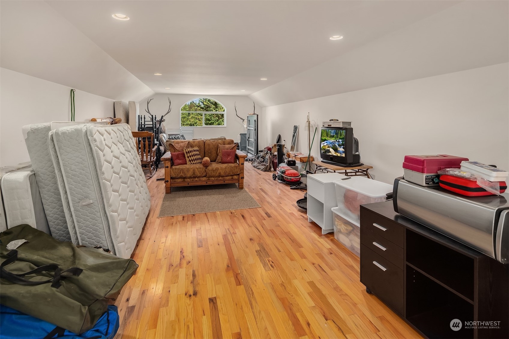 28831 Southeast 262nd Street Ravensdale, WA 98051 - Photo 32 of 40