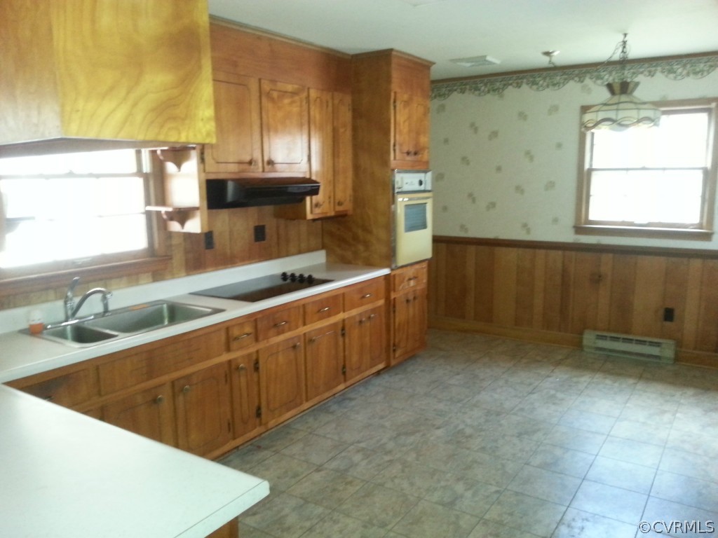 566 Bible Way Road Crewe, VA 23930 - Photo 3 of 18 Gallery Image 3