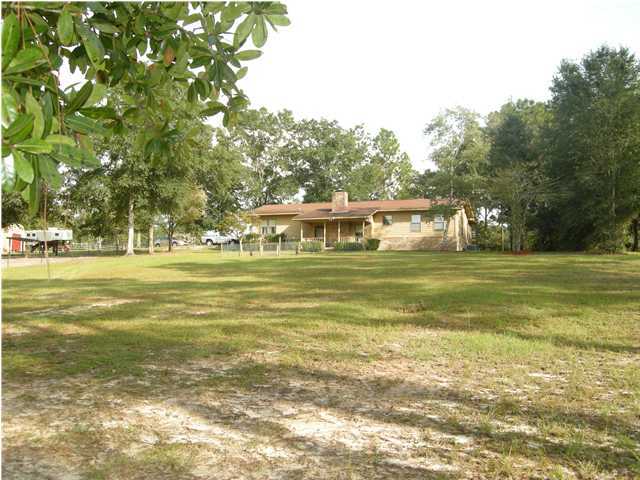 1083 Tallokas Road Crestview, FL 32536 - Photo 20 of 35
