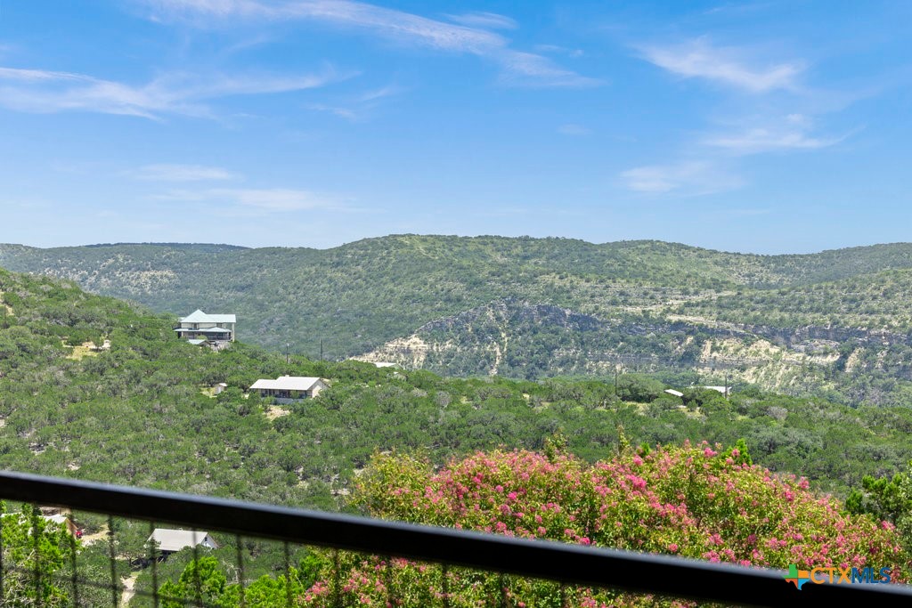 360 Bluebonnet Concan, TX 78838 - Photo 5 of 39