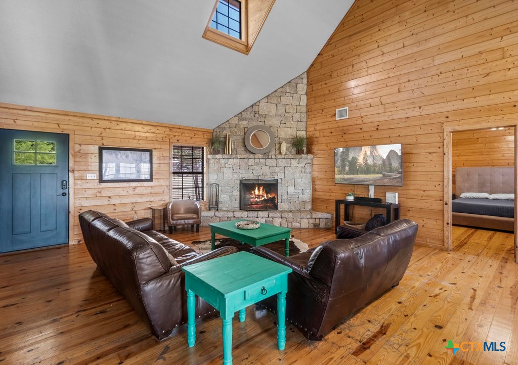 360 Bluebonnet Concan, TX 78838 - Photo 7 of 39