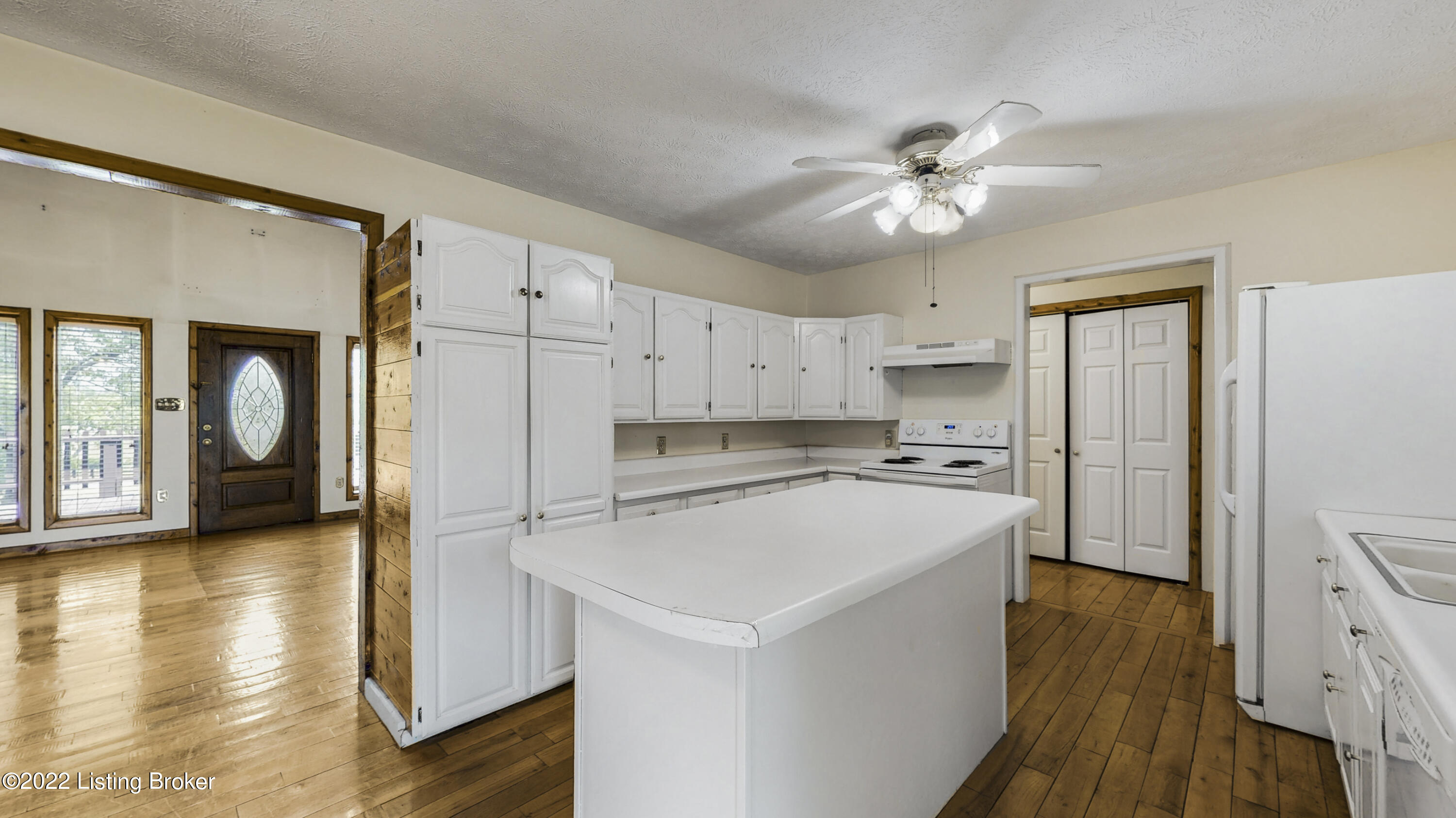 5440 Louisville Road Salvisa, KY 40372 - Photo 15 of 40 5440 Louisville Rd-14