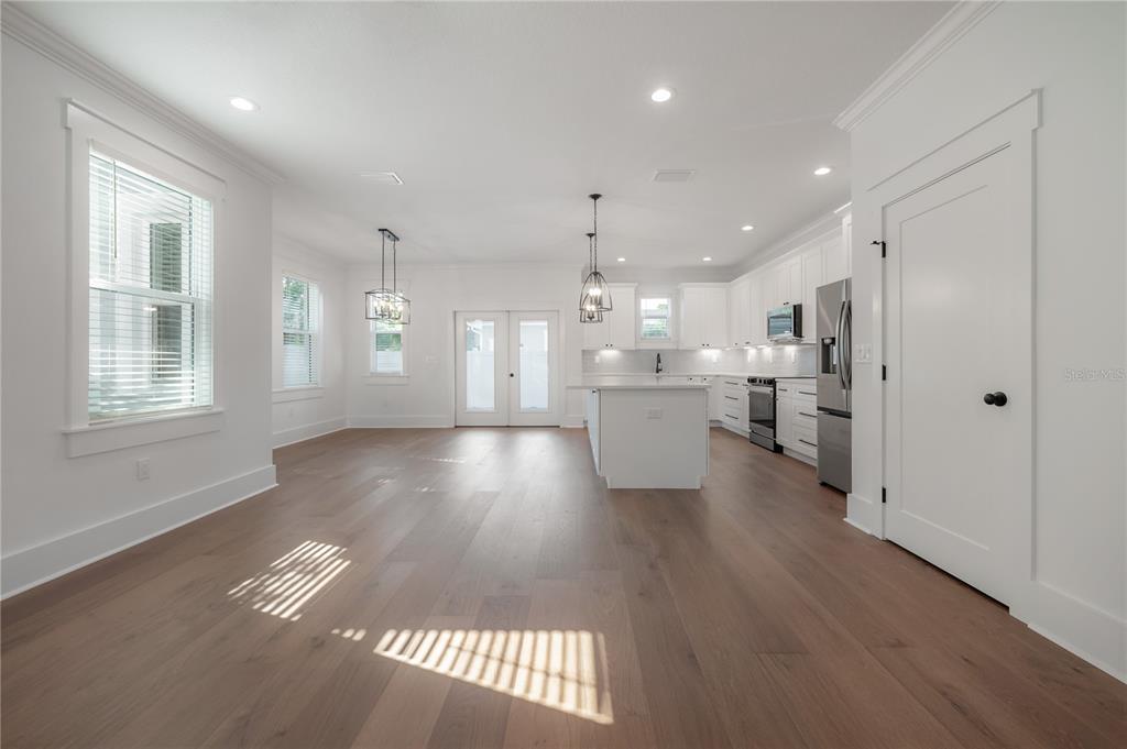 807 East Ida Street, Unit 1 Tampa, FL 33603 - Photo 15 of 48